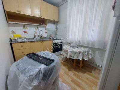 Şeref Emlak Yenidoğan Kiralık Daire 20,000 Tl