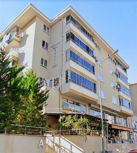 Kayalardan Akyıldızın En Güzel 3+1 Dairesi