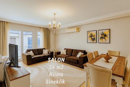 Rw Akar // Merkezde 13 Yaşında Binada Ebv Banyolu Geniş 3+1