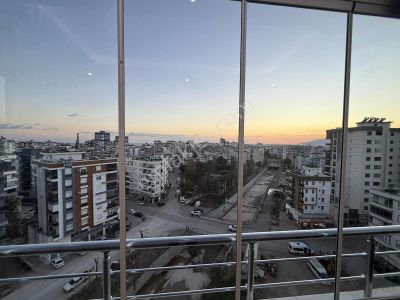 Deniz Manzaralı Çarşı Merkezli Satılık Lüks Daire