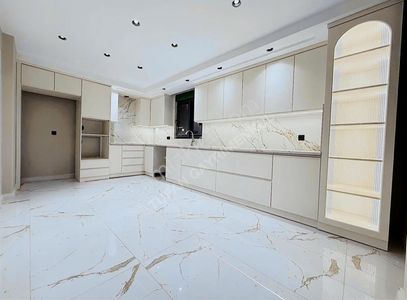 Irmağa Yakın | 4+1 Dubleks | 3 Banyo | Ayrı Mutfak | Özel Garaj