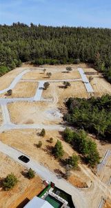 Karaca Emlakdan Menderes Çatalca'da Satılık 250 M2 Harika Bahçe