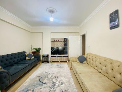 Güven'den Kapaklı'da Cadde Üzerinde Kombili Ara Kat 2+1 Daire