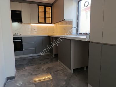 Pex Vizyon'dan Sincan Tandoğan Mah. Ebeveyn Banyolu Sıfır 4+1