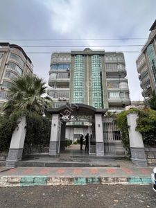 Merkezi Konumda Prestijli Site: Aileniz İçin Mükemmel Yaşam