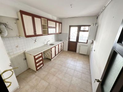 Kuşcağız Mahallesi'nde Katta E.banyolu 3+1 Daire!