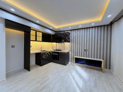 Emlak Center'dan Kuyualan Mah Satılık 3+1 Ara Kat Daire