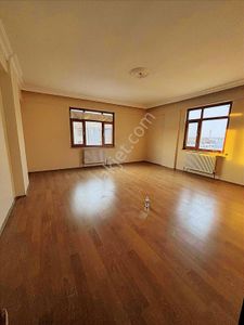 Fetih Cd Cephe 3+1 Geniş Daire Eminevim Fuzulev Vb Uygundur