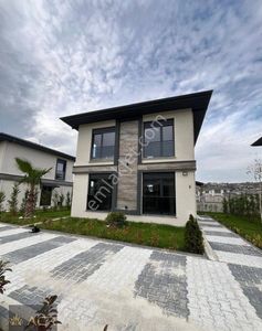 Acr Gayrimenkul'den Şile Çavuş Mah. 3+1 Satılık Villa