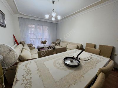 Bağlarbaşı'nda Ara Kat 3+1 Daire