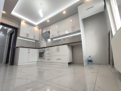 Yılmaz Gayrimenkulden Vatan Caddesi Üzeri Kacırılmayacak 3+1 Fırsat Dairesi