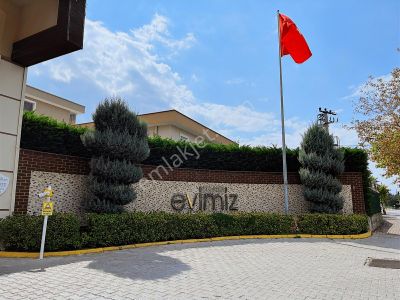 Evimiz Kocaeli Sitesi 3+1 Bahçe Kat Muhteşem Açık Cepheli Köşe..