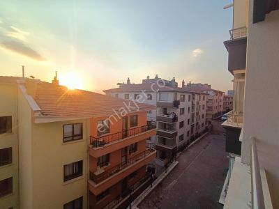 Emaks'tan/ceyhun Atufta/manzaralı/2.kat Konumunda Yüksek/3+1