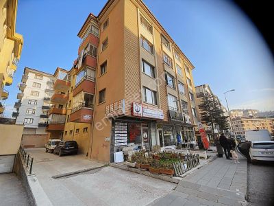 Emaks'tan /ceyhun Atuf Kansuda /ara Katta /geniş 3+1