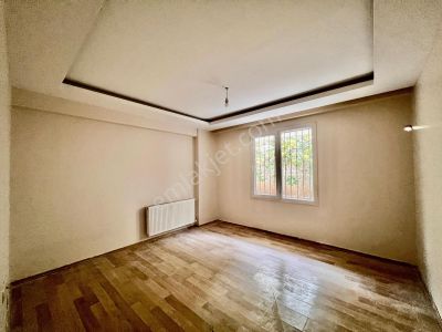 Karaköprü Atakent'de 3+1 Acil Satılık Daire