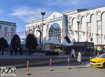 Azmir'den Belediye Karşısı Satılık 35 M2 Ofis