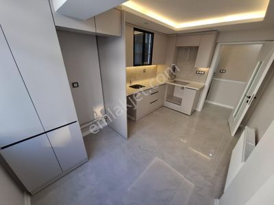 🏡uncu Bozköy Mahallesi 🏡 ✅3+1 135m2 5 Katlının 3 Katı ❇️kombi Petekli Full Özelikli