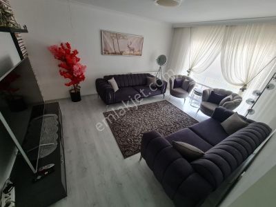 Aydınlıkevler'de 5+1 Kiralık Daire-taner Emlak Ofisi