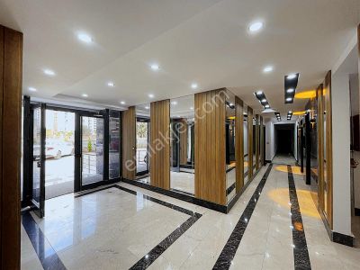 Gültepe'de Bölgenın En Lüx Dairesinde Yenı Bınada 1+1