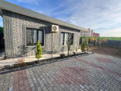 Kılınç Emlak'tan Konuklu'da Satılık Bağevi/yazlık