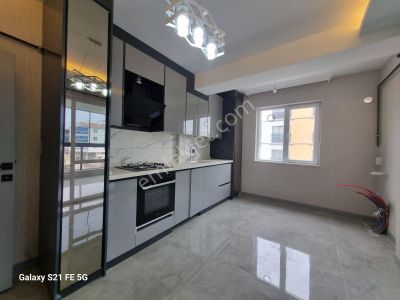 Demiröz'den M.kemalde Katta Güney-doğu Full Yapılı 3+1 Daire