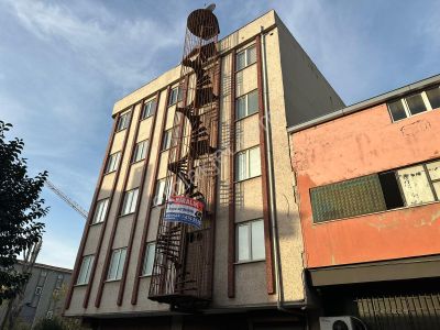 Bağcılar Güneşli'de 200 M² Kiralık Atölye - İşyeri Katı