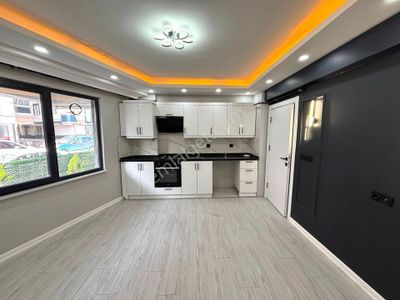 **eryıldız İnşaat'tan**şook Fiyat!**iskanlı Ankastreli Kapalı Otoparklı Lüks 2+1