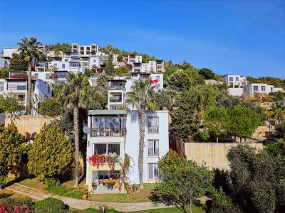 Satılık Bodrum Merkez Yokuşbaşı Kale Deniz Manzaralı Daire