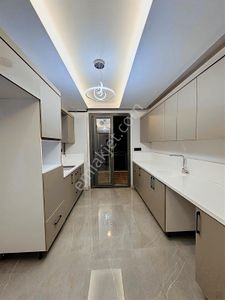 Total'den Tekince Cadde'de İskanlı K.mutfaklı Ultra Lüx Daire !!