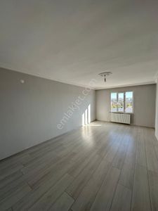 Emlak 72 Den Akyürek Mahallesinde Kiralık 2,5+1 Sıfır Daire