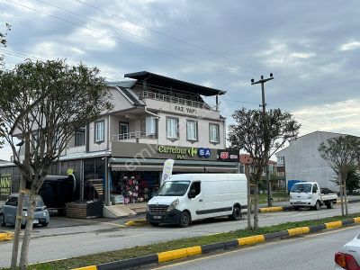 Kocaali Sahilinde Geniş 3+1 Çatı Dubleksi