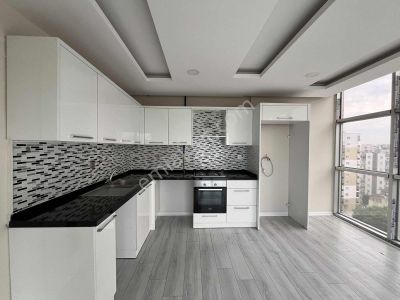 Kenan E.avrupa Hospital Civarı Kombili Acil 3+1 Satılık Daire