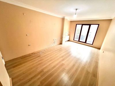 Seba'dan Kemalpaşa Mh 2+1 95m2 Asansörlü Metrobüse Yakın 1.kat Daire