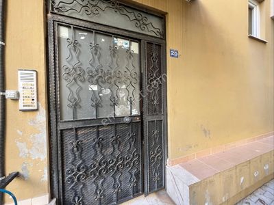 Alanya Şehir Merkezinde Asansörlü Binada 2+1 Satılık Daire