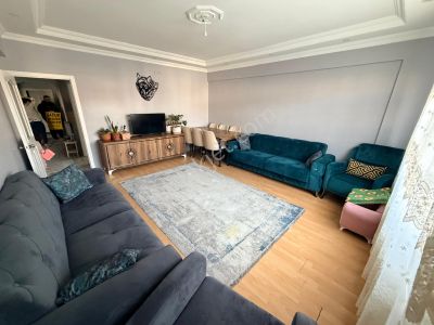 Hayal^den Buhara Cad. Üzerinde Asansörlü Geniş Full Yapılı 3+1 Bağımsız Daire !!