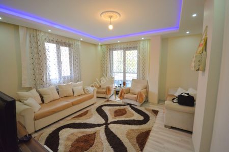 Satılık Ters Dubleks 2+1 İskanlı 100 M2 Bahçeli Kamelyalı