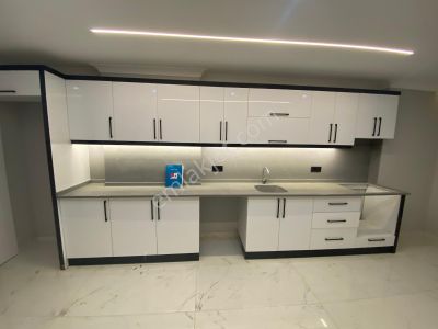 Aydın/didim De Satılık 2+1 Ara Kat Asansörlü Daire