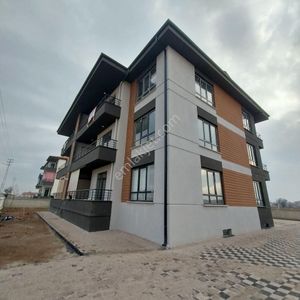 Karaaslanda Satlık 3+1 110 M2 Lüks Daire