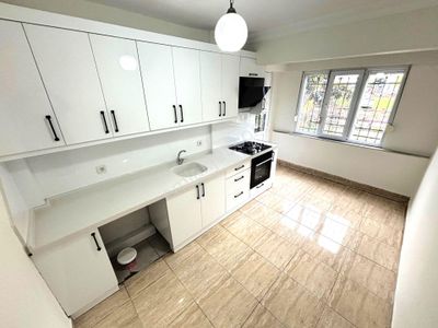 𝄞melodi'den Akçay Merkez'de Giyinme Odalı Ayrı Mutfaklı Çift Wcli Muazzam Tasarımlı 2+1 Daire