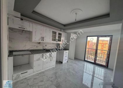 Bandırma Mavi Emlaktan 600 Evler Mahallesi Atatürk Ceddesi Üzerinde Dublex Satılık Daire...