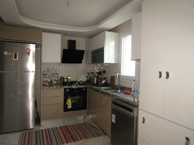 Tellidere'de_iskanlı_kat_mülkiyeti_çift_banyolu_giyinme_odalı_3+1