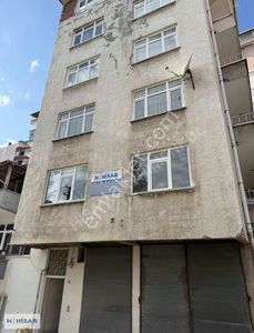 Hisar'dan Cedit'te Aile Apartmanı Masrafsız 3+1 Kiralık Daire