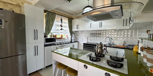 Cb Vizyon Tuğba Erkal'dan Merkezi Konum Avantajlı Fiyata Villa