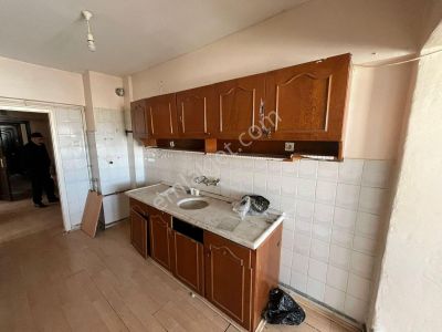 Sincan Akşemsettin Mh 3+1 Katta Merkezi Konumda Trene Yakın Satılık Daire