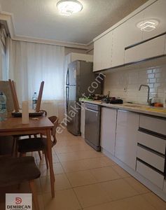 Etimesgut İstasyon Caddesine Yakın Ara Katta Ebeveyn Banyolu Satılık 3+1