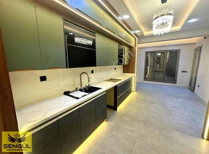 Şengül Gayrimenkul'den Ferhatlar Üstü Lüks 3+1 Satılık Daire