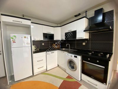 Adana Çukurovada Turgut Özal Bulvarına Yakın Eşyaları Yeni 2+1 Fırsat Kiralık Daire