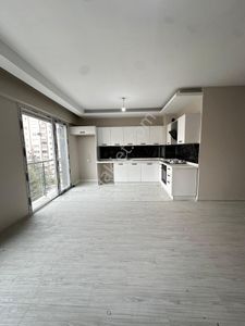 Demokrasi Mah. Cadde Üzeri 2+1 Sıfır Teslim Daire(köşe Daire)