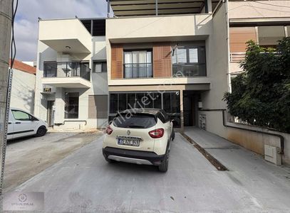 Buca Yaylacık Mah.'de 2+1 Bahçeli Sıfır Satılık Daire