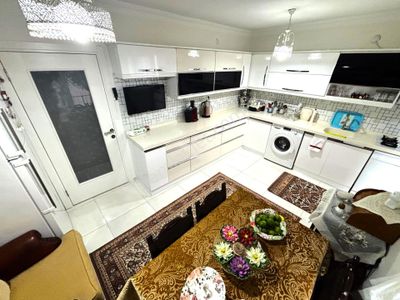 𝄞melodi'den Askeri Kamp Civarında Ayrı Mutfaklı Ön Cephe Denize 50mt Mesafede 2+1 Muazzam Daire